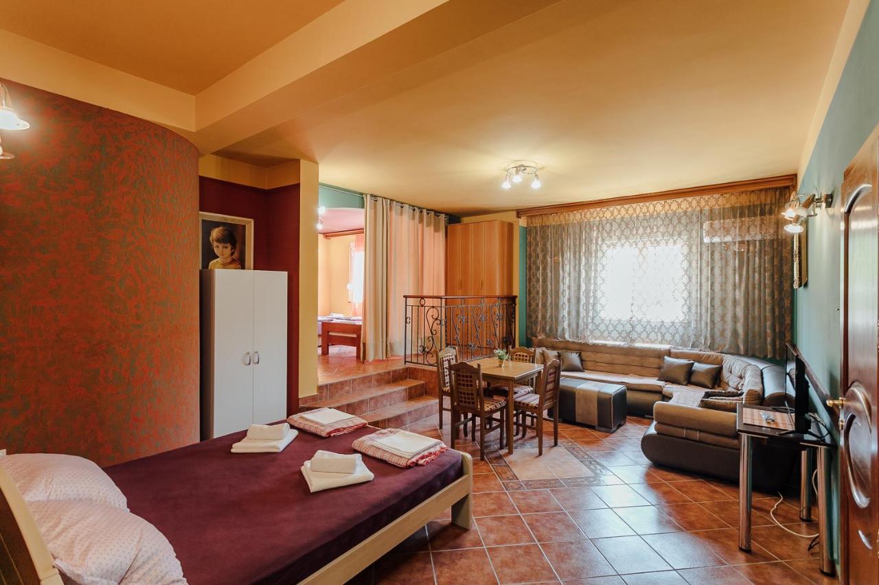 Guest House Villa Zivanovic Herceg Novi Buitenkant foto