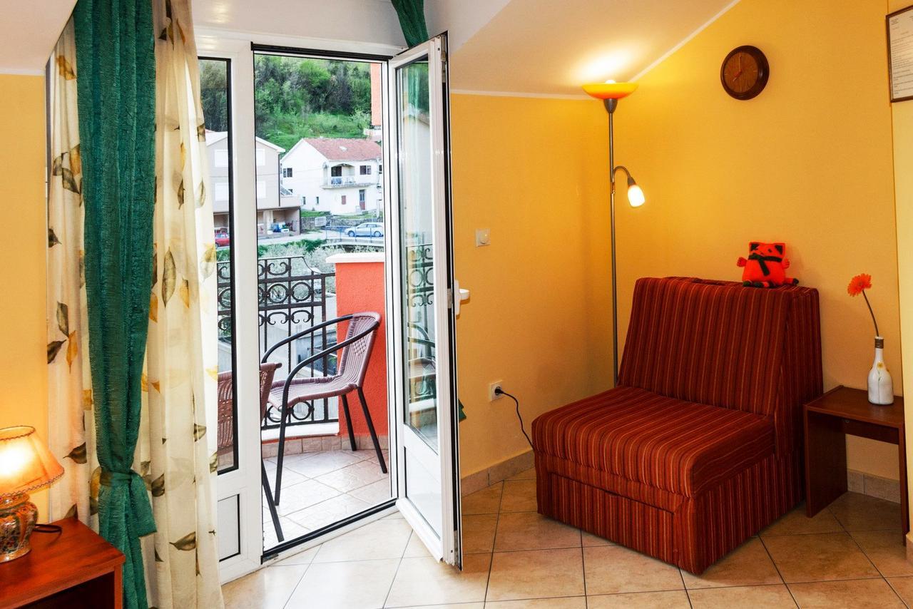Guest House Villa Zivanovic Herceg Novi Buitenkant foto