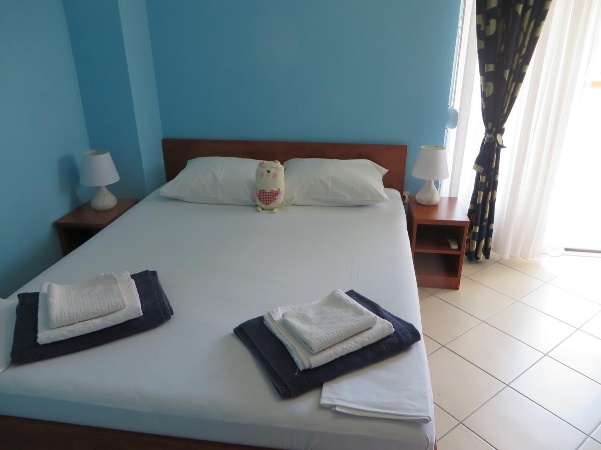 Guest House Villa Zivanovic Herceg Novi Buitenkant foto