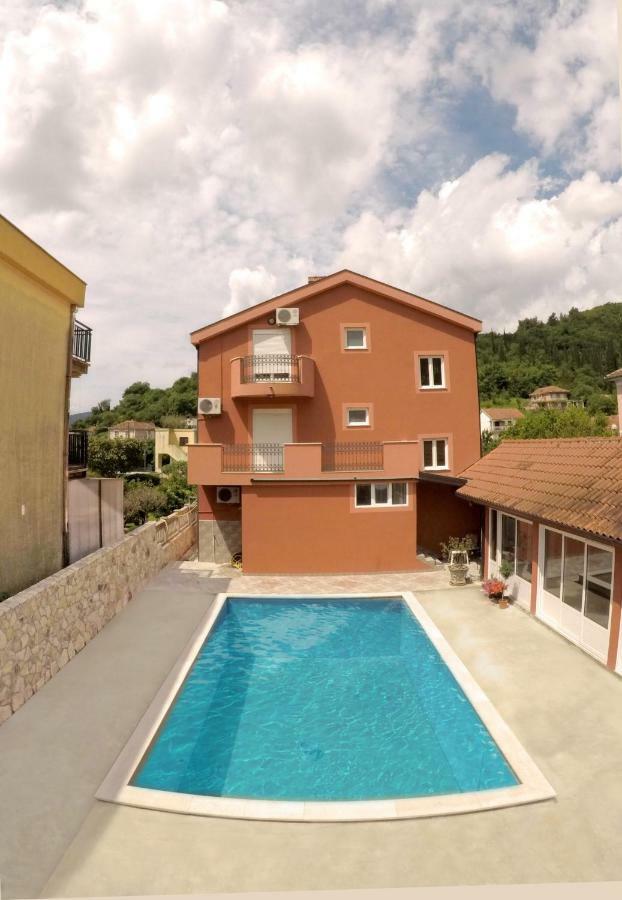 Guest House Villa Zivanovic Herceg Novi Buitenkant foto