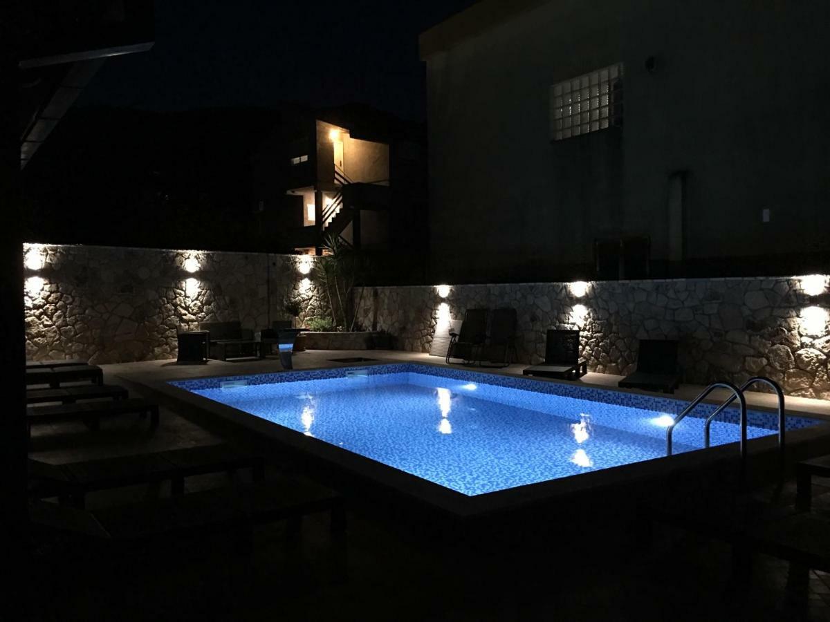 Guest House Villa Zivanovic Herceg Novi Buitenkant foto